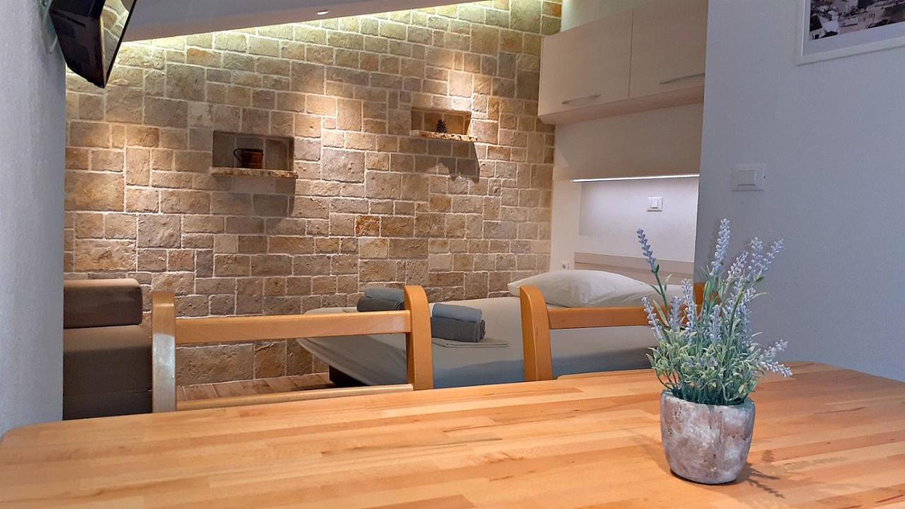 Stone House Bonaca Apartment Baska Voda Exterior photo