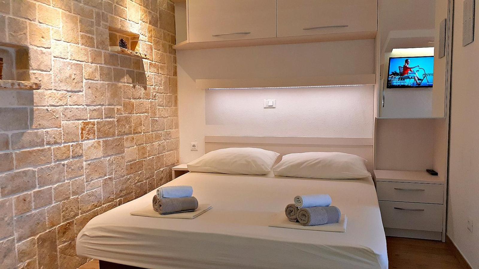 Stone House Bonaca Apartment Baska Voda Room photo