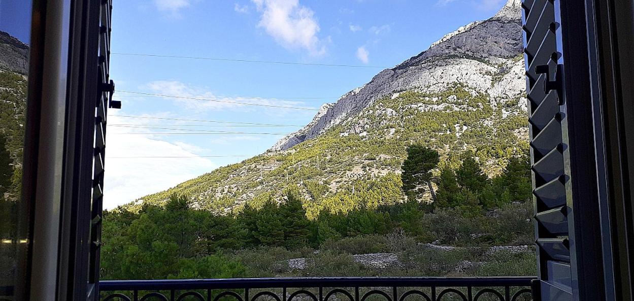 Stone House Bonaca Apartment Baska Voda Room photo