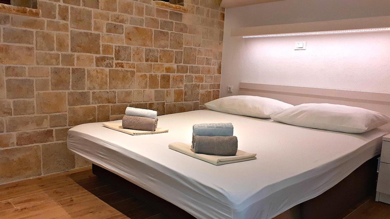 Stone House Bonaca Apartment Baska Voda Room photo